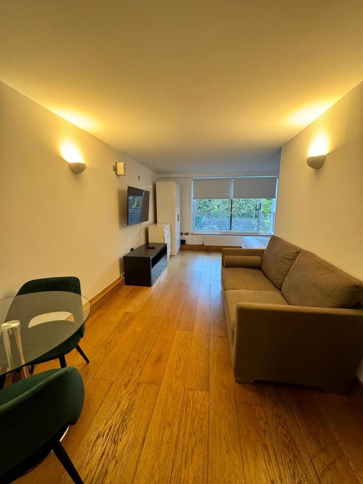 דירות לונדון Westwood House מראה חיצוני תמונה