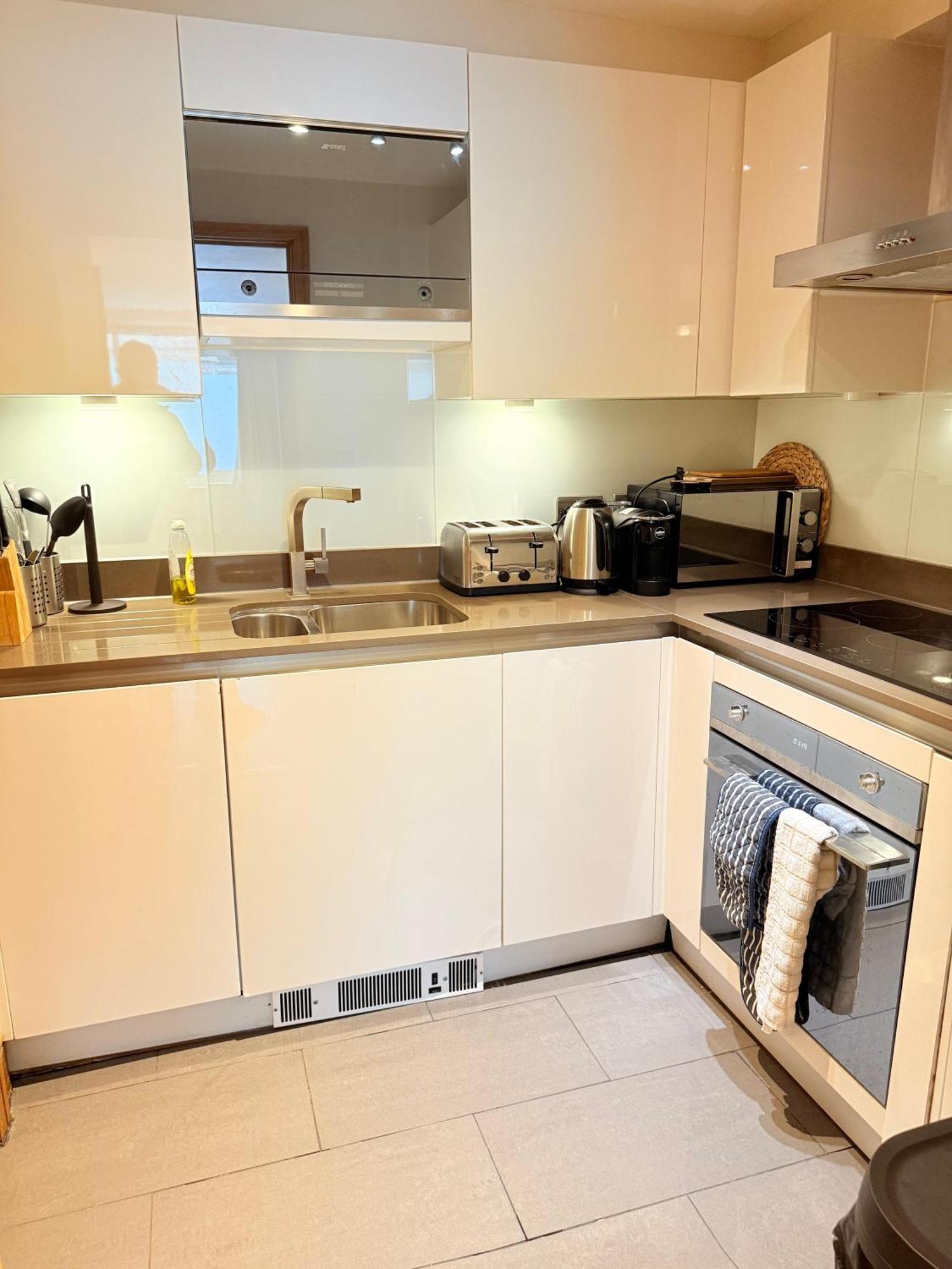 דירות לונדון Westwood House מראה חיצוני תמונה