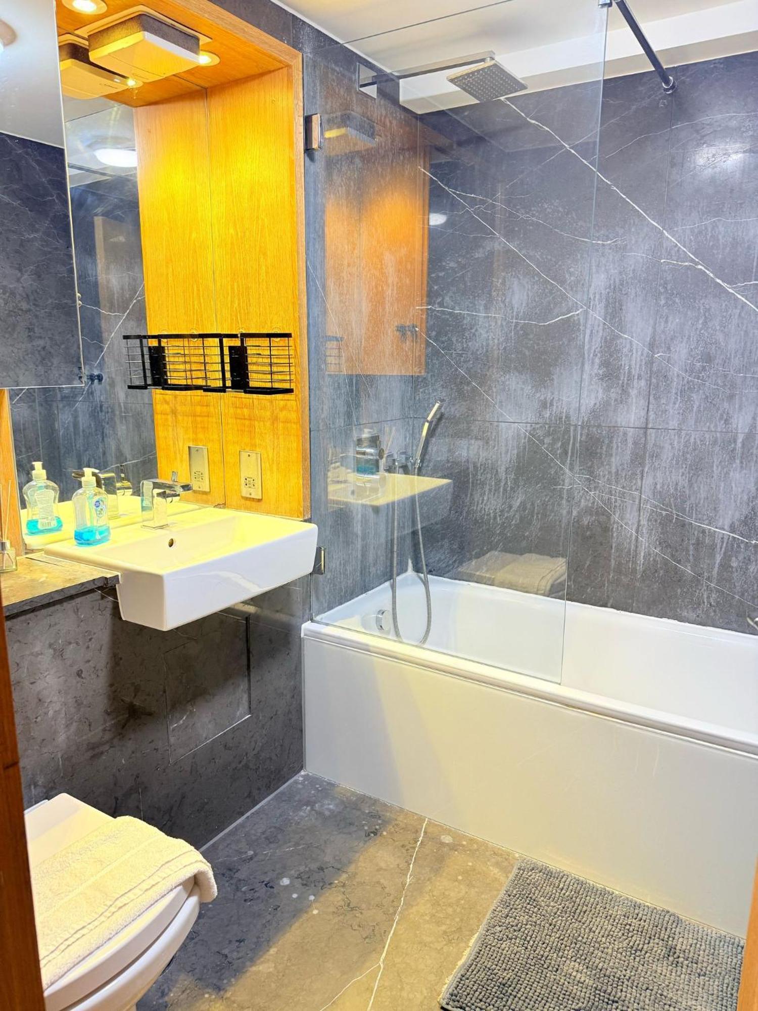 דירות לונדון Westwood House מראה חיצוני תמונה